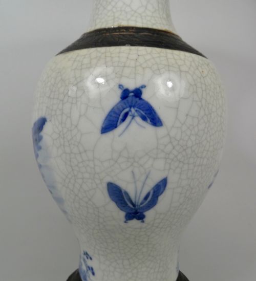 CHINESE PORCELAIN CRACKLE GLAZE VASE C 1890 - ADDITIONAL PHOTO 5