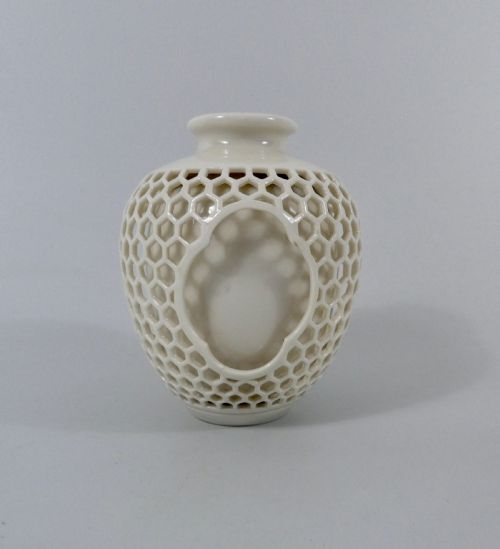Royal Worcester Reticulated Porcelain Vase, Dated 1909.