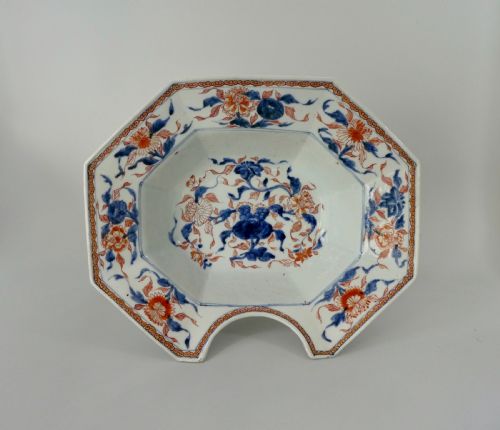 Chinese Imari, ‘Barbers’ Bowl, C. 1720. In Perfect Condition.