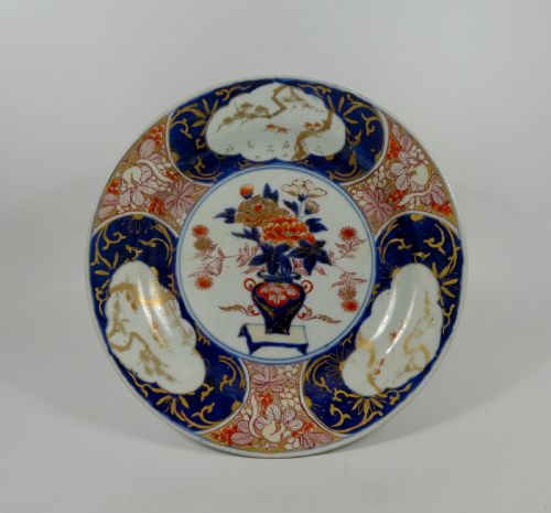 Japanese Imari Charger, Arita, C. 1700. Genroku Period.