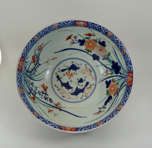 fig 1. Large Japanese Imari bowl, late 17th Century, Genroku Period.
