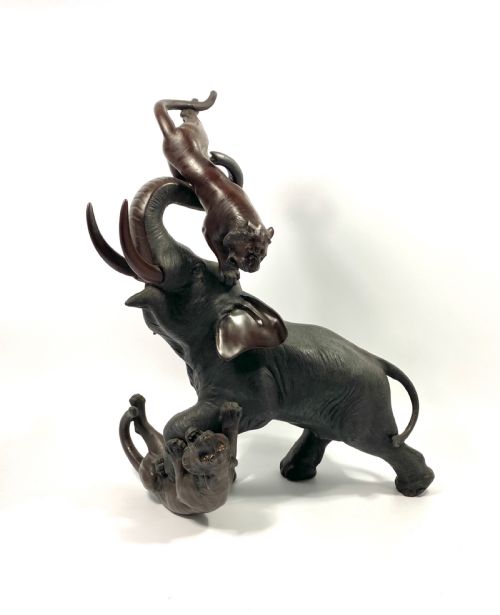 fig 1. Japanese bronze okimono, Mitsumoto Saku, Meiji Period.