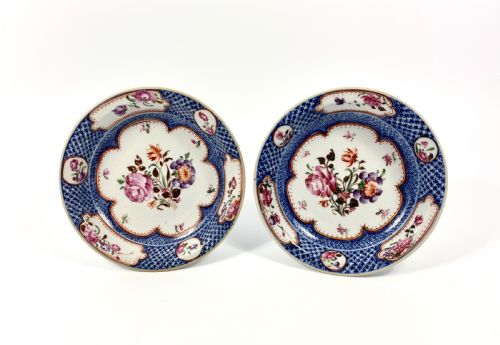 Pair Chinese Porcelain Dishes. Compagnie S Des Indes. Qianlong Period.