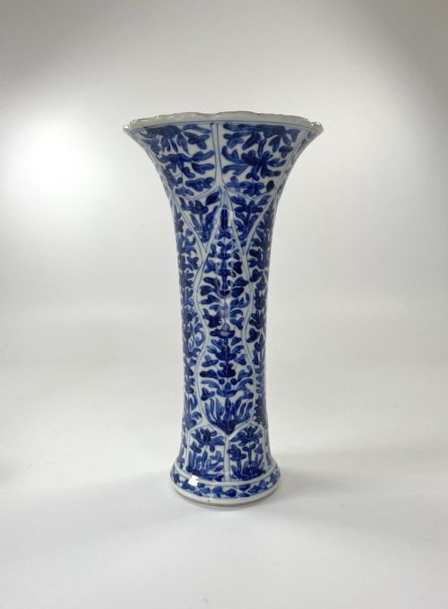 Chinese Porcelain ‘Trumpet’ Vase. Kangxi Period.
