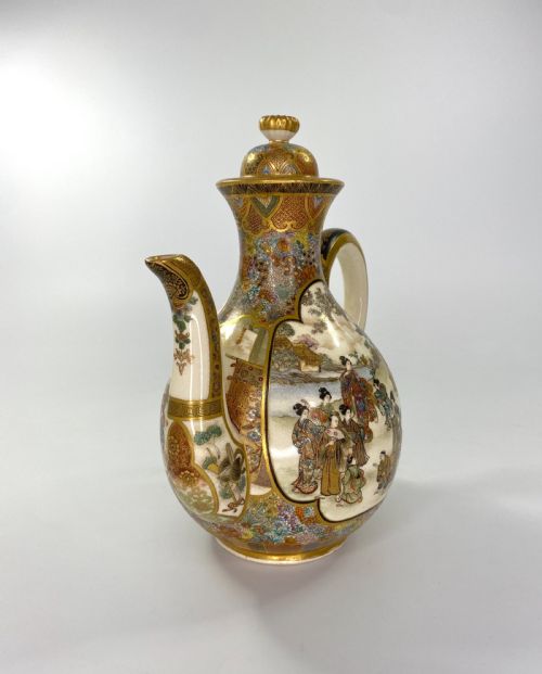 fig 2. Satsuma pottery sake ewer. Ryozan Okamoto, Meiji Period.