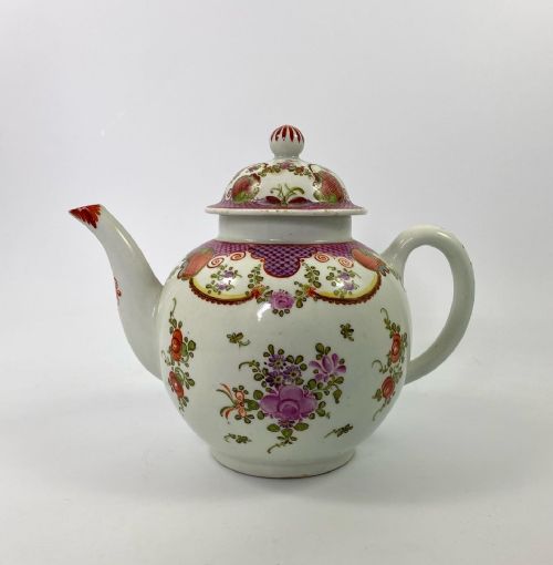 Lowestoft Porcelain Teapot. Curtis Pattern, C. 1785.