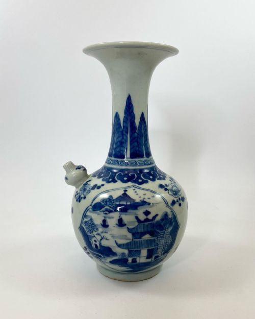 Chinese Porcelain Kendi, C. 1830. Qing Dynasty.