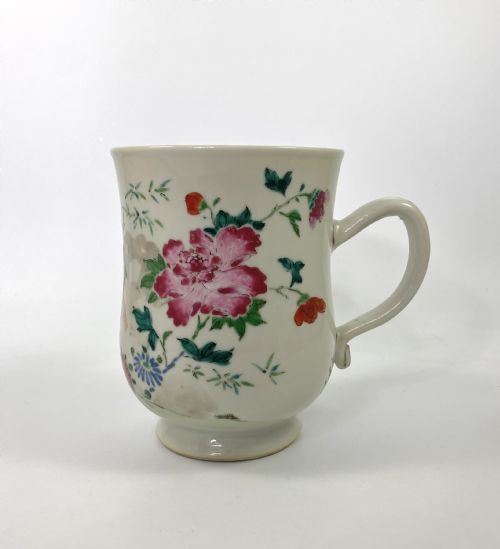 Chinese Famille Rose Mug, C. 1760. Qianlong Period.