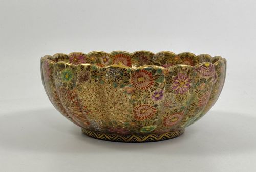 fig 1. Satsuma pottery bowl. ‘Millefleur’. Hozan. Meiji Period..