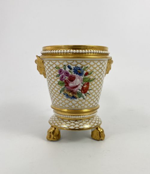 English Porcelain Cache Pot and Stand, C. 1820.