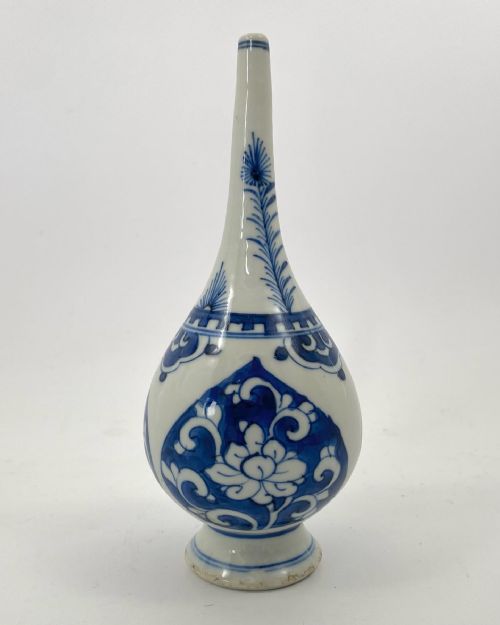Chinese Porcelain Rosewater Sprinkler, C. 1700. Kangxi Period.