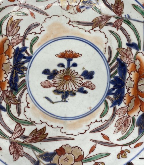 fig 1. Imari porcelain charger, Japan, late 17th C. Genroku Period.