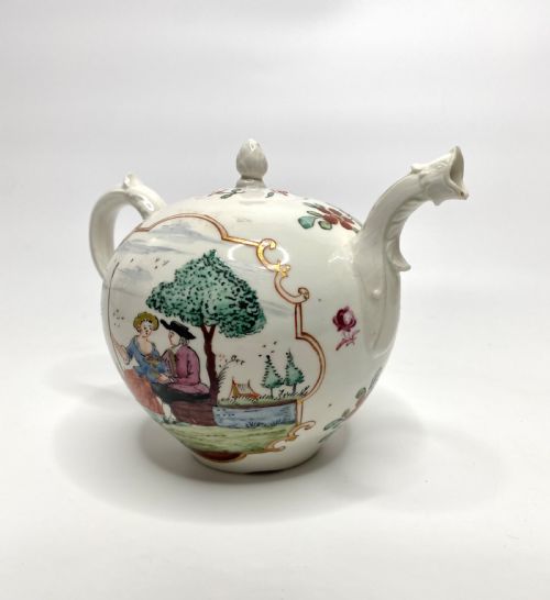 fig 1. Hochst porcelain teapot & cover, c. 1755.