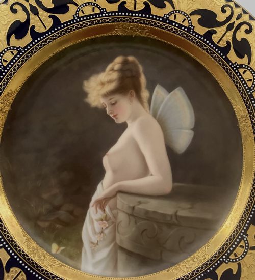 fig 1. Vienna porcelain dish, Psyche. Hutschenreuter, c. 1900.