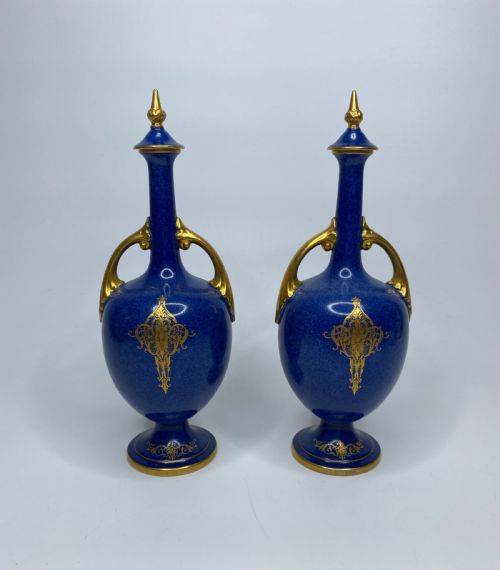 fig 1. Pair Royal Worcester ‘Fruit’ vases, W.Bee, dated 1923.