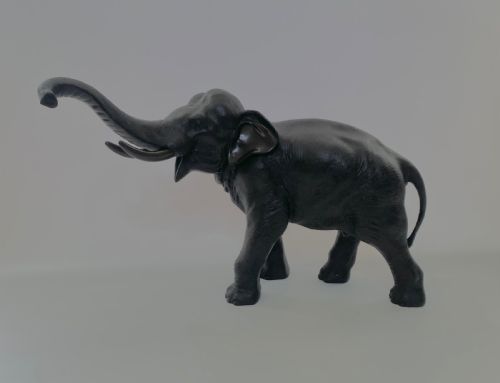 Japanese Bronze Elephant Okimono, Genryusai Seiya, Meiji Period.