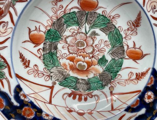 fig 1. Imari porcelain barbers bowl, c. 1700. Edo Period.