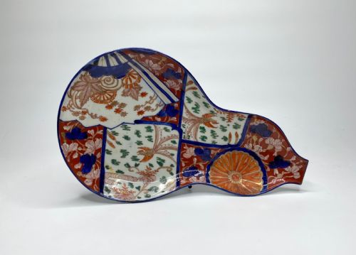 Imari Gourd Shaped Dish, Japan, Meiji Period.