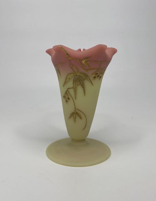 Thomas Webb & Sons Burmese Glass Vase, C. 1900.