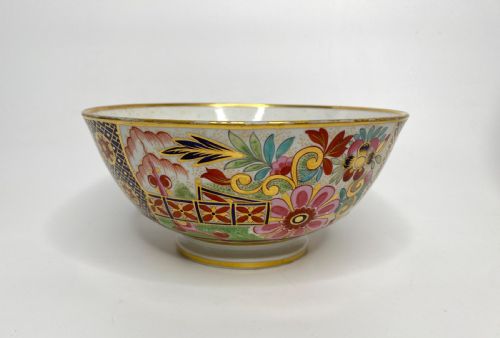 Bfb Worcester Porcelain Imari Bowl, C. 1810.