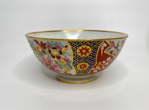 fig 1. BFB Worcester porcelain Imari bowl, c. 1810.