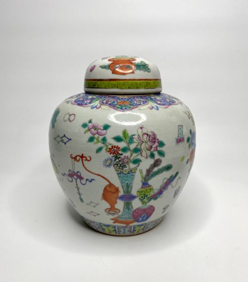 Chinese Porcelain Ginger Jar & Cover, C. 1890. Qing Dynasty.