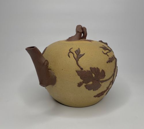 fig 1. Chinese Yixing large stoneware teapot, 18th Century. Qing dynasty