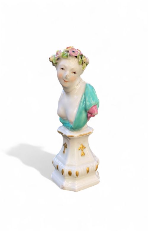 fig 1. Chelsea porcelain bust of Spring, c. 1755.