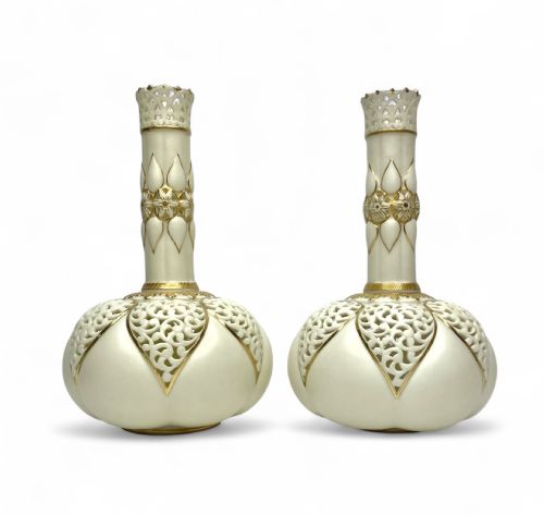 Royal China Works Worcester Reticulated Vases, D. 1891.