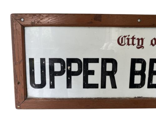 UPPER BELGRAVE ST VITRIOLITE GLASS STREET SIGN C 1910 - ADDITIONAL PHOTO 3