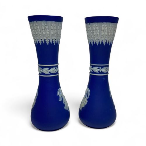 WEDGWOOD BLUE JASPER CLASSICAL RELIEF VASES C 1880 - ADDITIONAL PHOTO 3