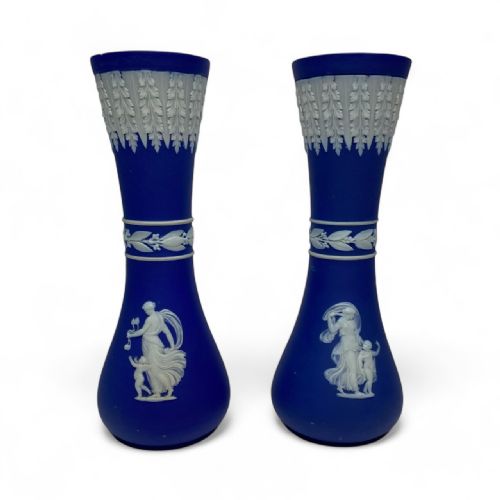 WEDGWOOD BLUE JASPER CLASSICAL RELIEF VASES C 1880 - ADDITIONAL PHOTO 4