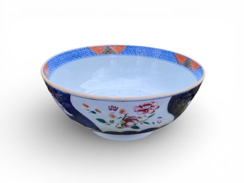 fig 1. Chinese porcelain bowl, famille rose, Qianlong, c. 1760.