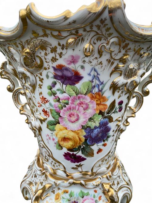 fig 1. French porcelain cache pot and stand, c. 1850.