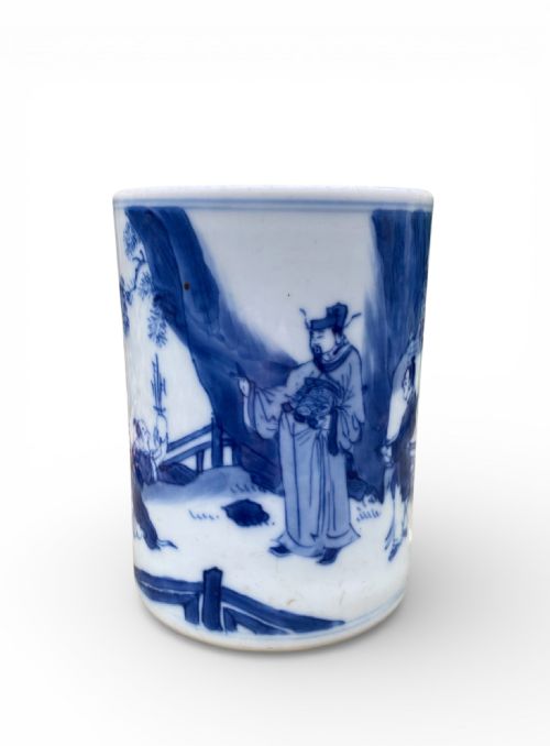 Chinese Porcelain Brush Pot, C. 1700. Kangxi Period.