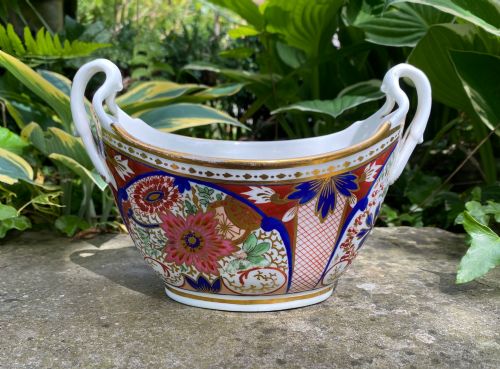 Chamberlains Worcester Porcelain Sucrier, C. 1810.