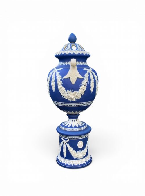 ADAMS BROMLEY BLUE JASPER POT POURRI C 1880 - ADDITIONAL PHOTO 2