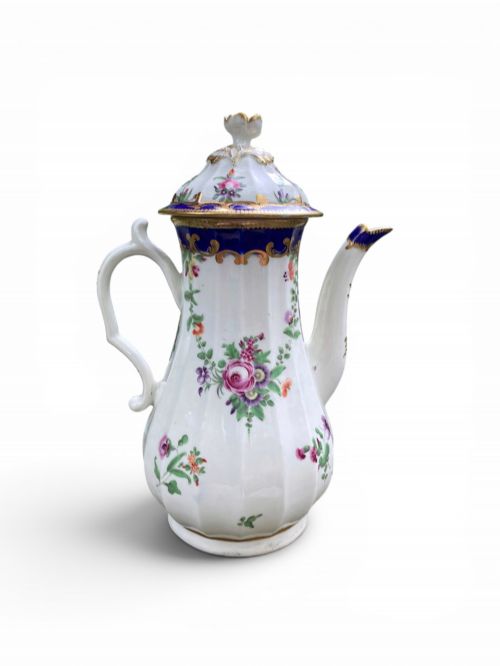 WORCESTER PORCELAIN COFFEE POT COVER C 1770 - ADDITIONAL PHOTO 4