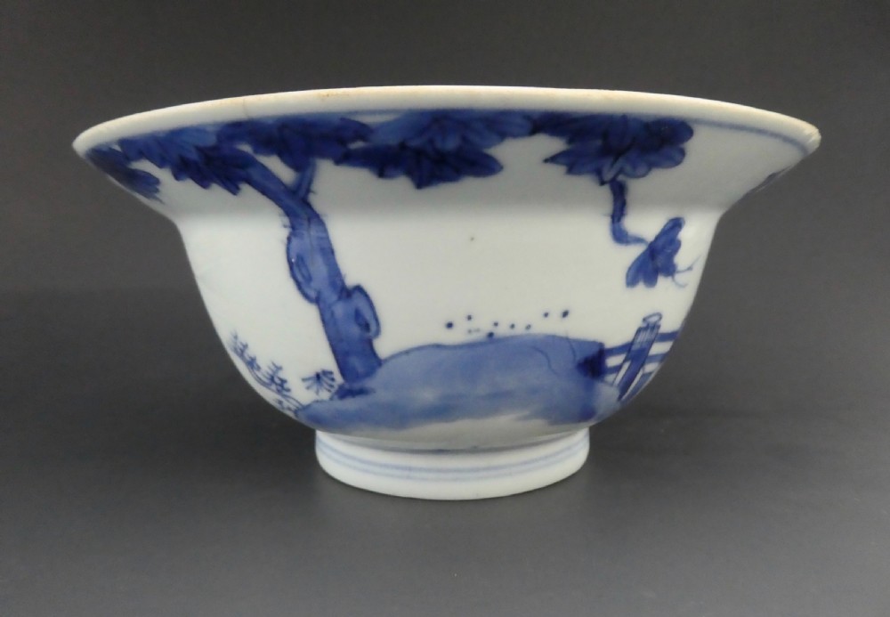 Chinese porcelain ‘Klapmuts’ bowl, Kangxi Period, c. 1700. View VI
