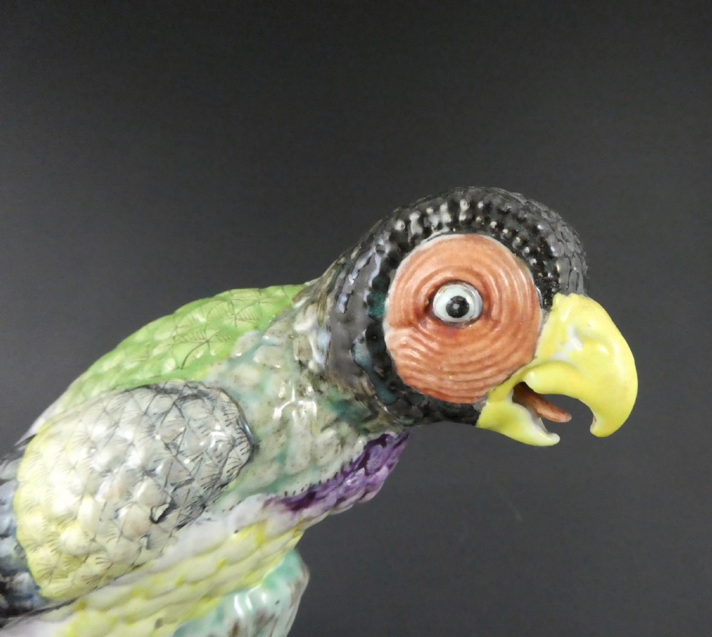 Chinese porcelain parrot. Famille rose decoration. Jiaqing Period, c. 1800. View II