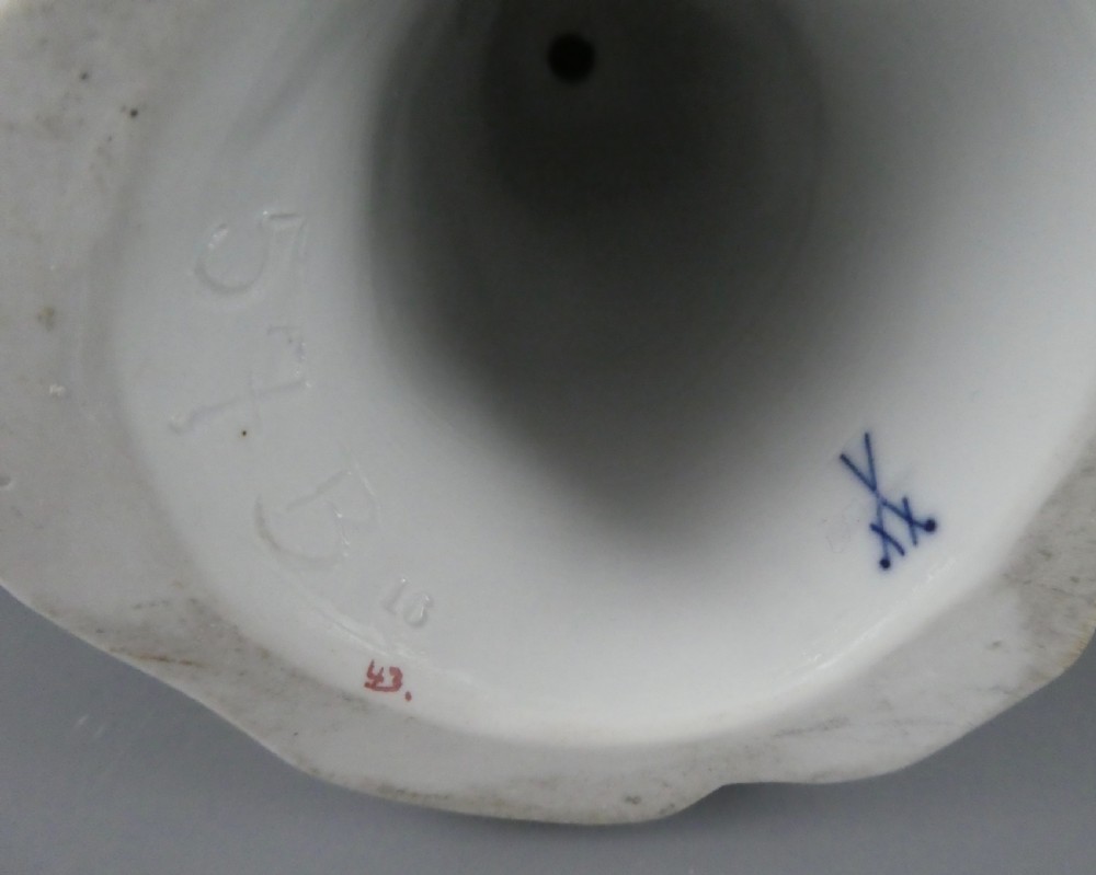 Meissen porcelain Cockatoo, c. 1870. View XI