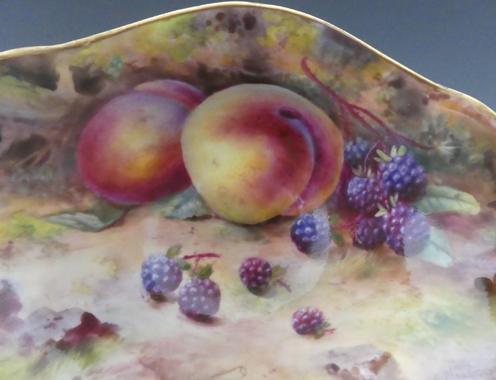 Royal Worcester porcelain bowl. Fruit painted by Louis Flexman, dated 1920. View III