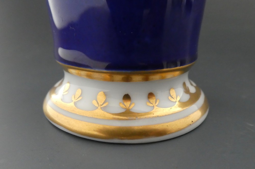 Chamberlains Worcester porcelain spill vase, c. 1820. View VI