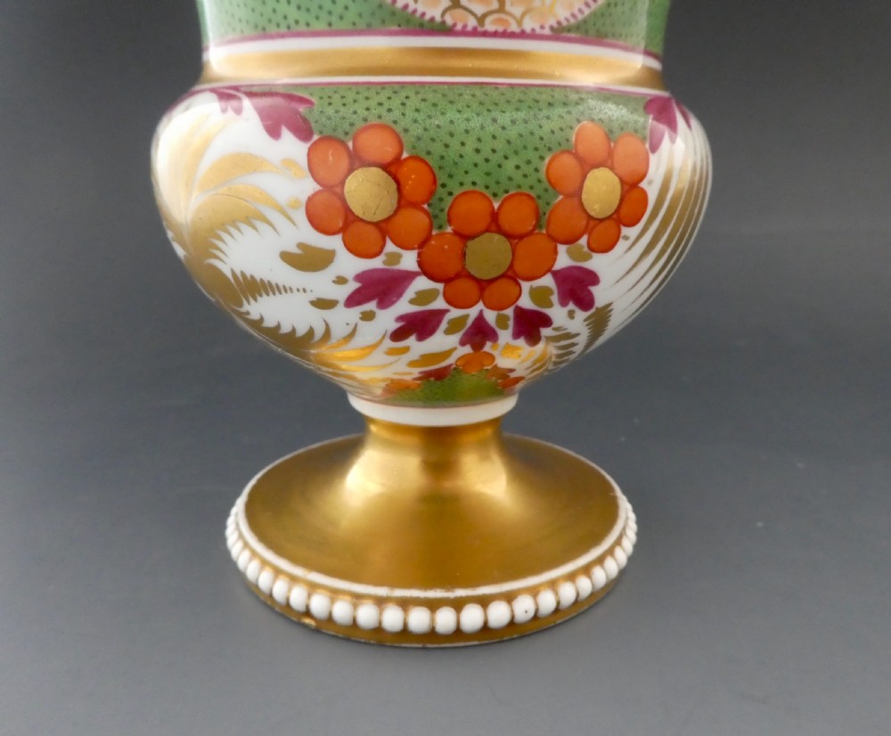 Spode porcelain ‘Campana’ Vase, c. 1810. View II