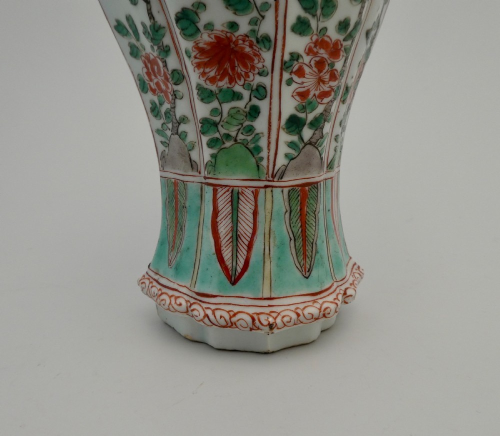 Chinese porcelain vase. Famille verte decoration. c. 1700. Kangxi Period. View V