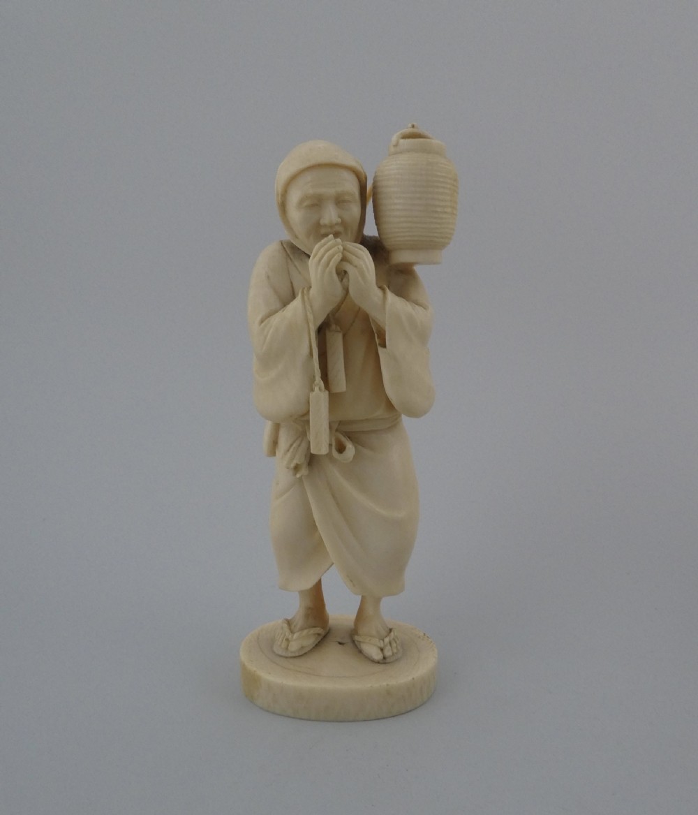 Japanese ivory okimono, c. 1900. Meiji Period. Signe Gyokushi.
