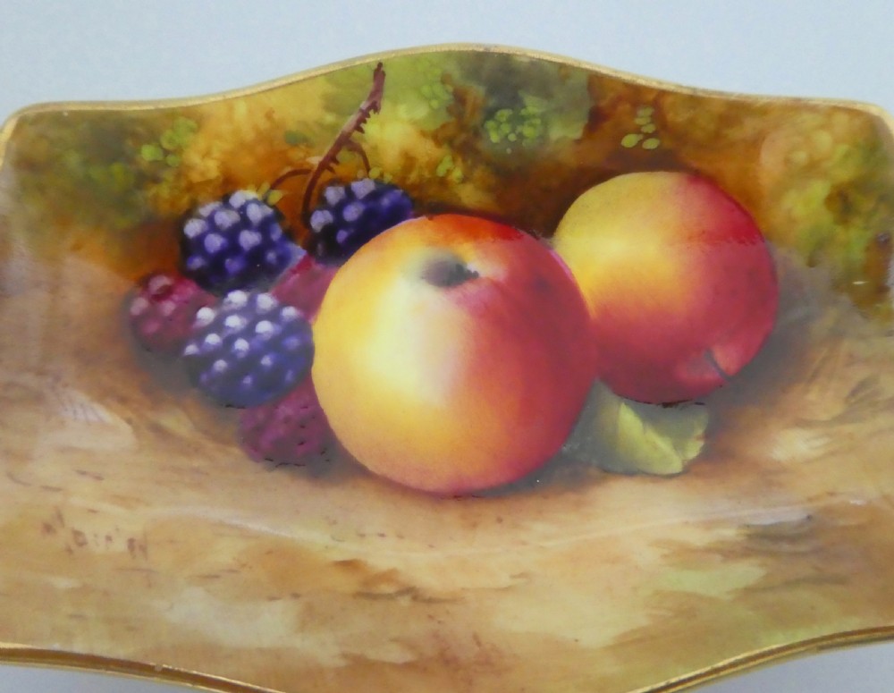 Royal Worcester porcelain pin tray. George Moseley, dated 1935. View II
