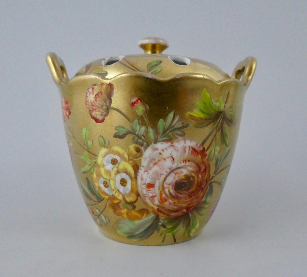 Spode porcelain pot pourri, c. 1810. View VI