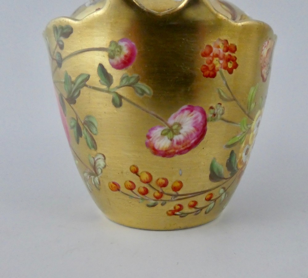 Spode porcelain pot pourri, c. 1810. View VIII