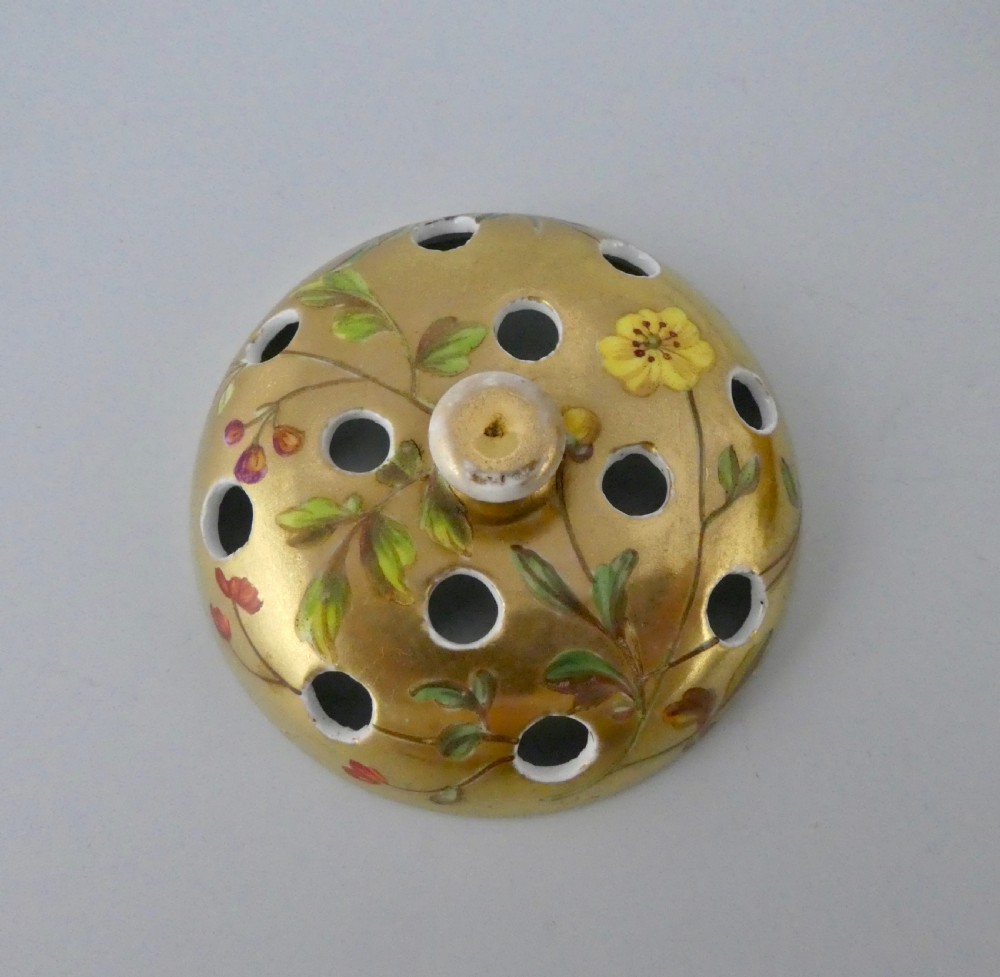 Spode porcelain pot pourri, c. 1810. View X